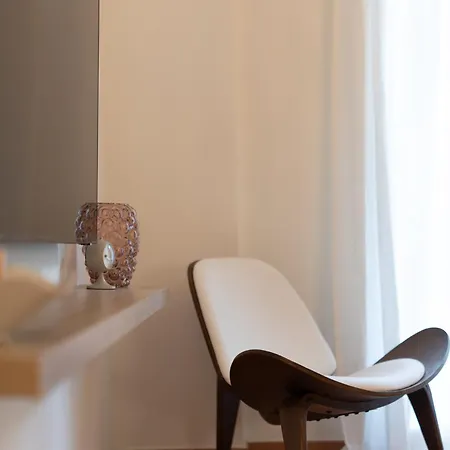 Apartment Prime Location 1br Hill Aprtm