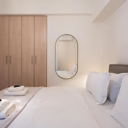 Prime Location 1br Hill Aprtm Apartment